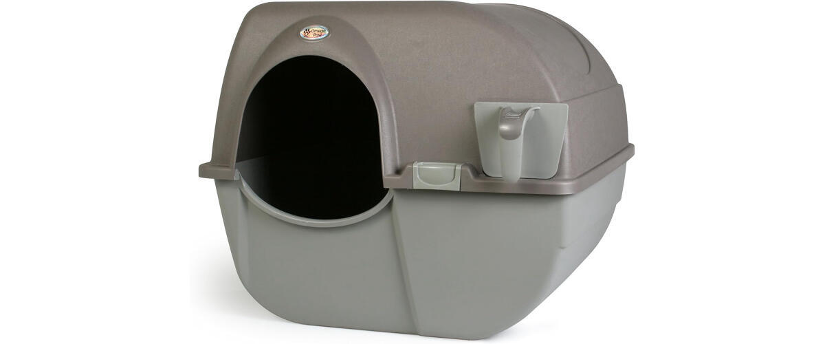 Omega Paw Roll n Clean Self Cleaning Litter Box Large Brown