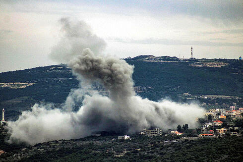 תקיפה של צה"ל בדרום לבנון, היום, צילום: KAWNAT HAJU / AFP
