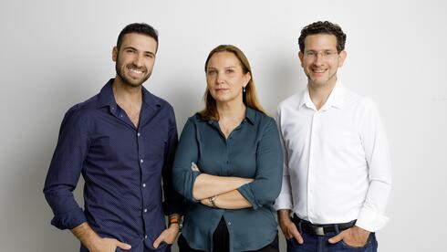 Clarity raises $16 million in Seed funding to defend against deepfakes - CTech