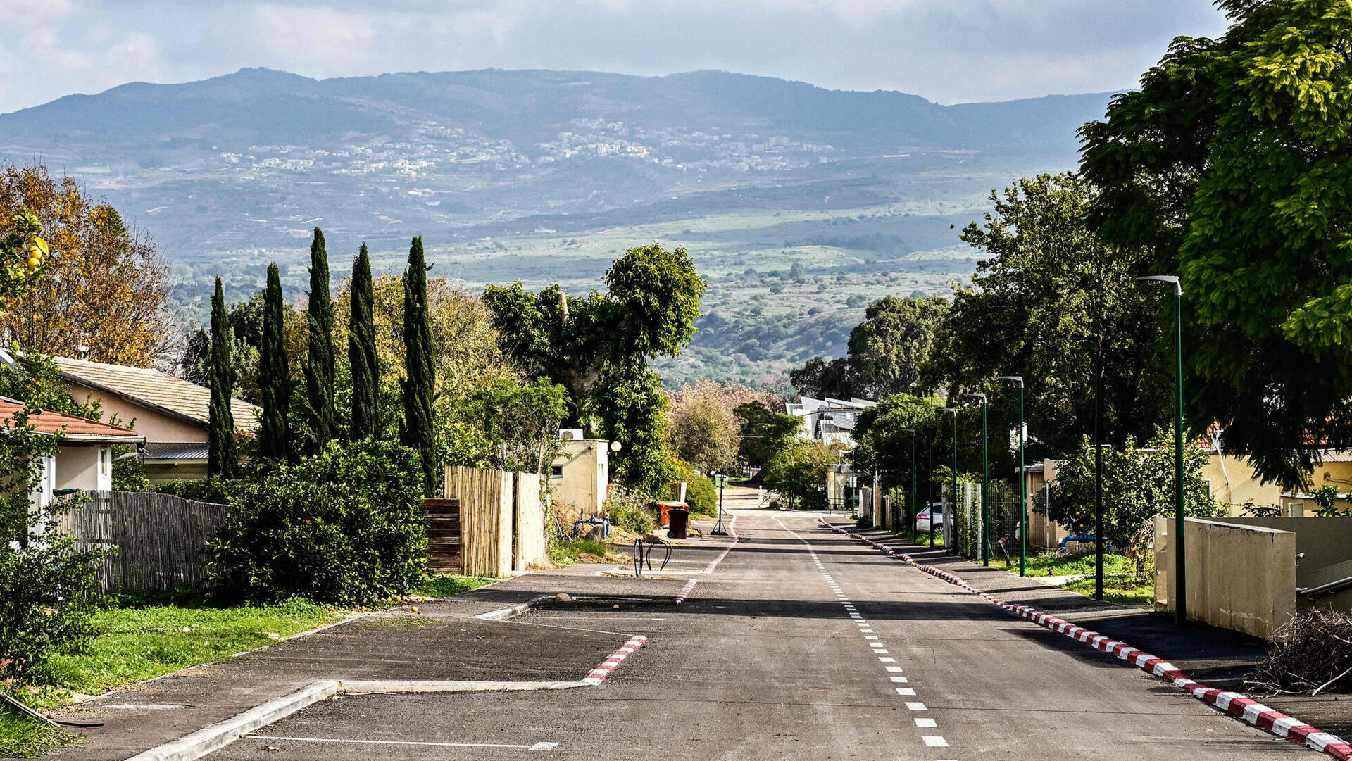 קיבוץ דפנה השומם