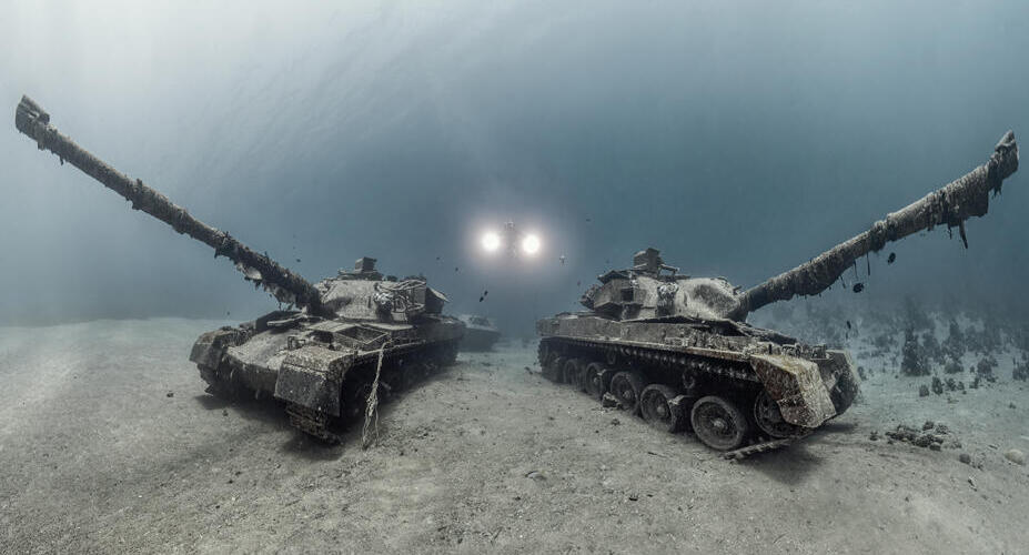פוטו תחרות צילומים מתחת למים טנקים