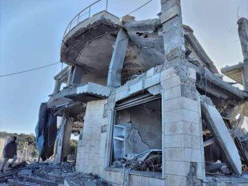 הווילה שהופצצה בבניאס, סוריה  ,  