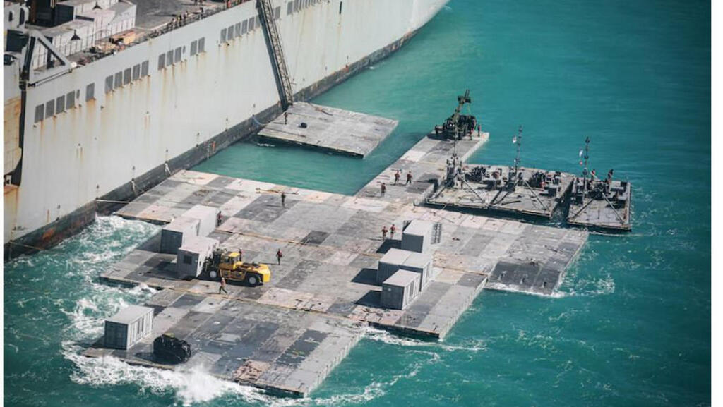הסיוע לעזה: ישראל בוחנת שימוש בנמל בלרנקה שמפעיל המיליארדר יקיר גבאי