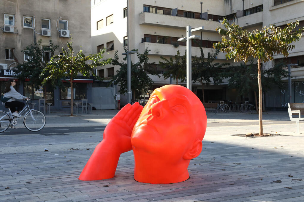 פנאי אורי קצנשטיין לקט פיסול  2024  פסלים ב תל אביב 
