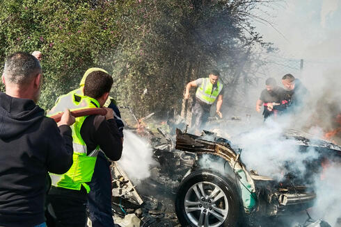 אחרי ההתנקשות ברכבו של האדי מוסטפא בכיר חמאס שחוסל ליד צור, צילום: AFP