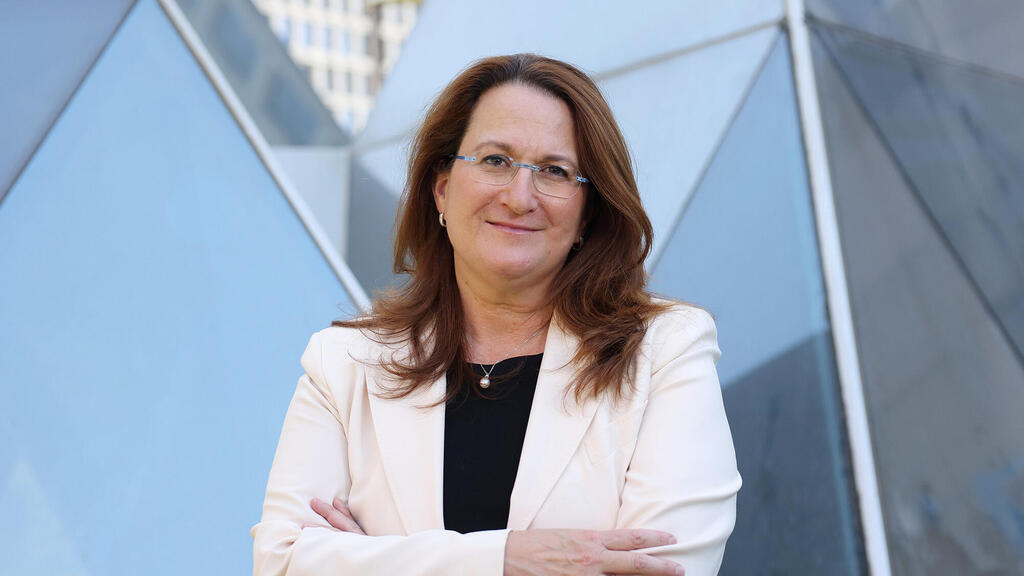 דנה עזריאלי יו"ר קבוצת עזריאלי