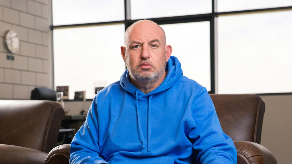 הראל ויזל  בעל השליטה ב רשת פוקס FOX