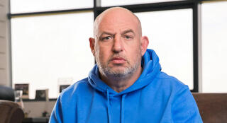 הראל ויזל  בעל השליטה ב רשת פוקס FOX