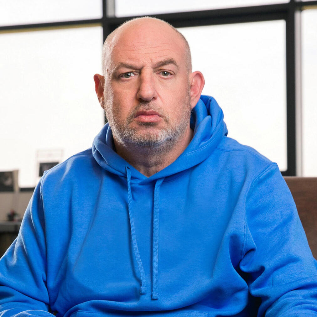 הראל ויזל  בעל השליטה ב רשת פוקס FOX