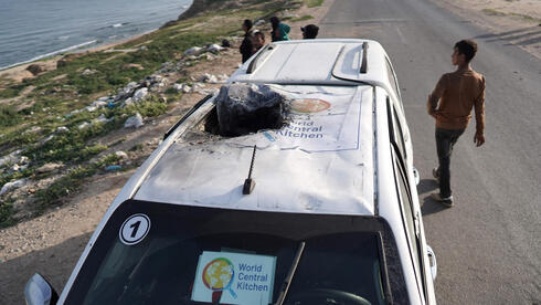 רכב של ארגון הסיוע WCK שנפגע מאש צה"ל,  צילום: AFP