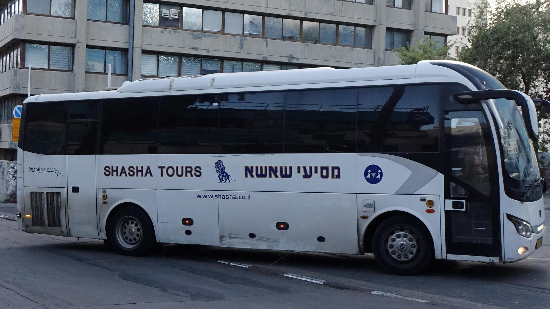 אוטובוס של חברת מסיעי שאשא (צילום: שאול גולן) אוטובוס הסעות מסיעי שאשא 1.4.24