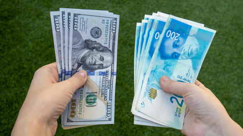 צילום: Igal Vaisman / Shutterstock הדולר מטפס ל-3.145 שקלים; ירד קודם לשפל מינואר 2022, מתחת ל-3.13 ש'