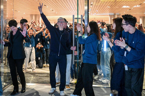 Apple CEO Tim Cook at the opening of the Apple Store in Shanghai. 