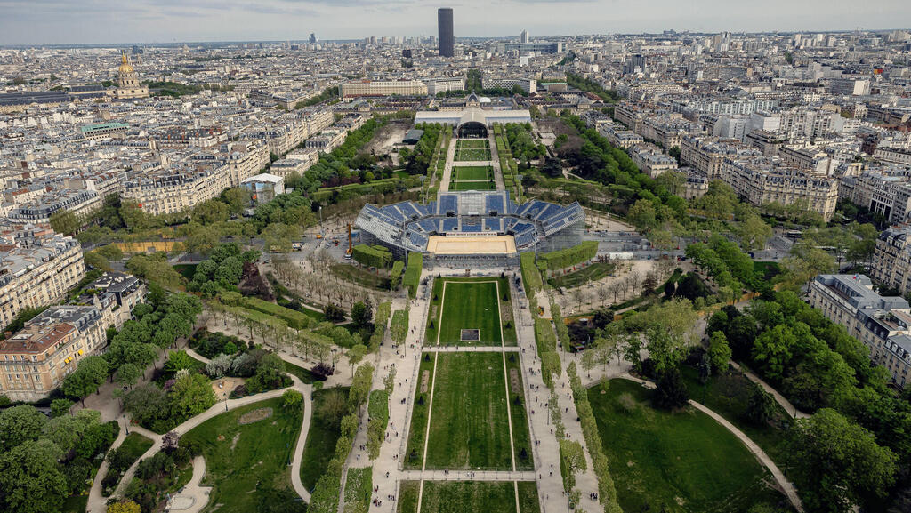 מיטות מקרטון, פחות בשר ובלי מזגנים: האולימפיאדה בפריז תהיה הירוקה אי פעם