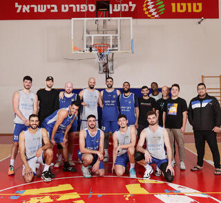 מוסף שבועי 25.4.24 קבוצת הכדורסל הערבית יהודית כפר קאסם