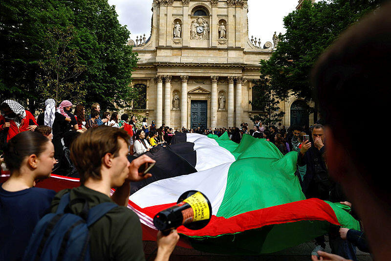 הפגנות סטודנטים פרו פלסטינים ב סורבון צרפת 29.4.24