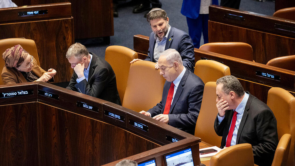 הממשלה מציגה: קיצוץ רוחבי טיפש ולא מוצדק