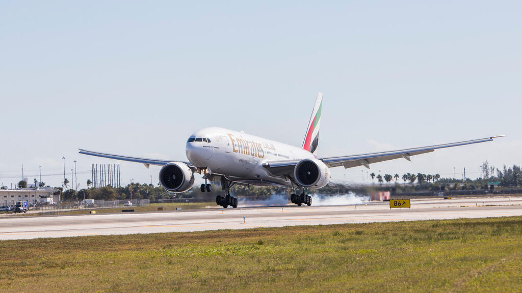 מטוס בואינג אמירייטס