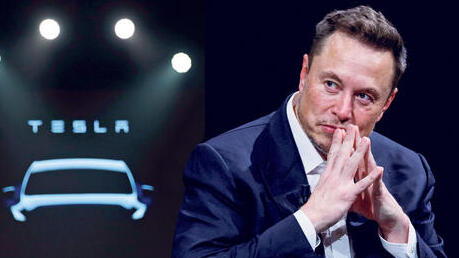 מימין אלון מאסק ואירוע עבר של טסלה