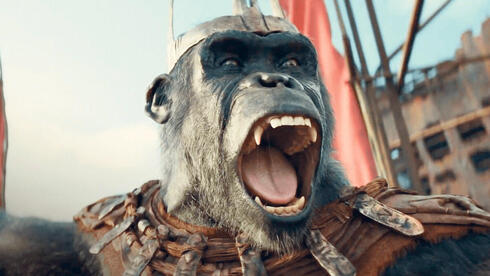 הסרט החדש בסדרת "כוכב הקופים" מזהיר מהעתיד המוסרי של האנושות