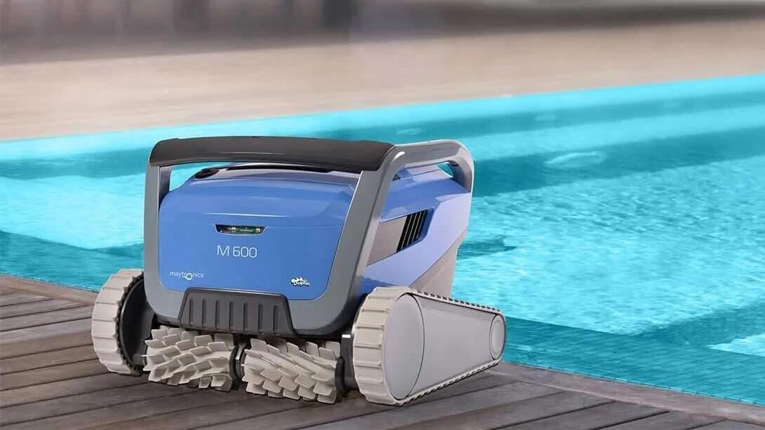 רובוט לניקוי בריכות של מיטרוניקס