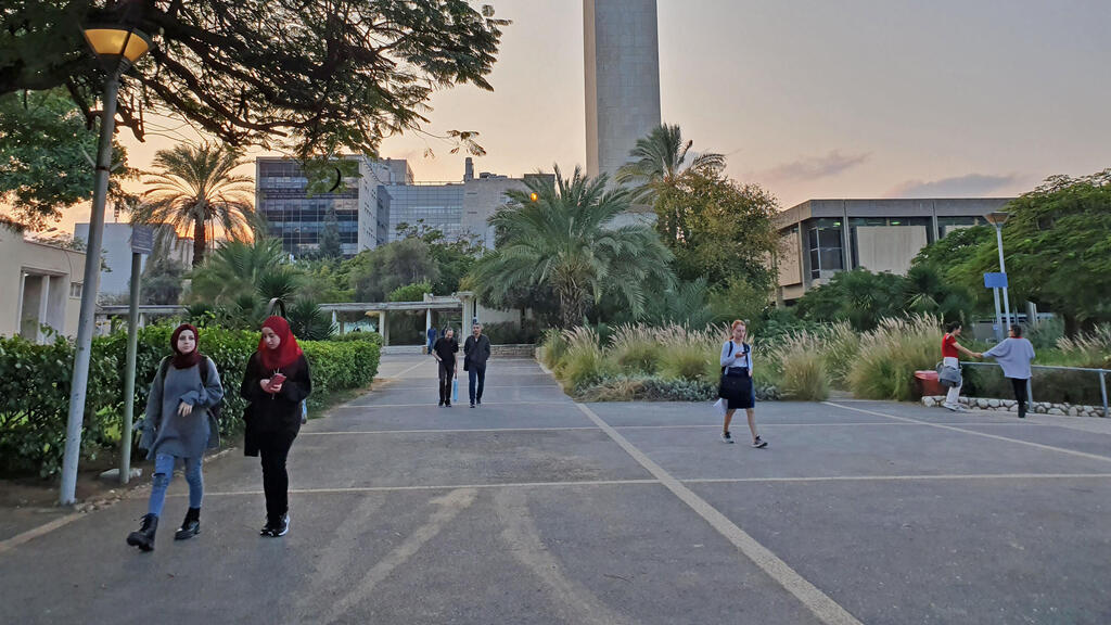 אוניברסיטת בר אילן (צילום: דנה קופל) אוניברסיטת בר אילן תרומת שיא