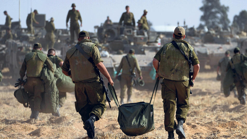 &quot;בזמן שלחמתי בעזה, משרדי עוה&quot;ד כבר סגרו את ראיונות ההתמחות&quot; 