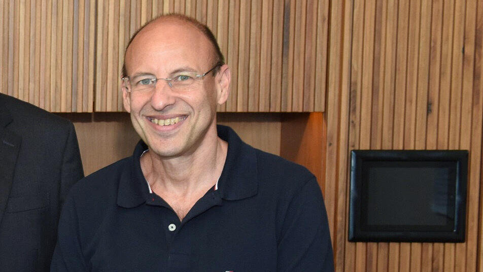 גיל שרון מנכל גולן טלקום 