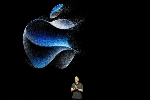 Apple CEO Tim Cook 