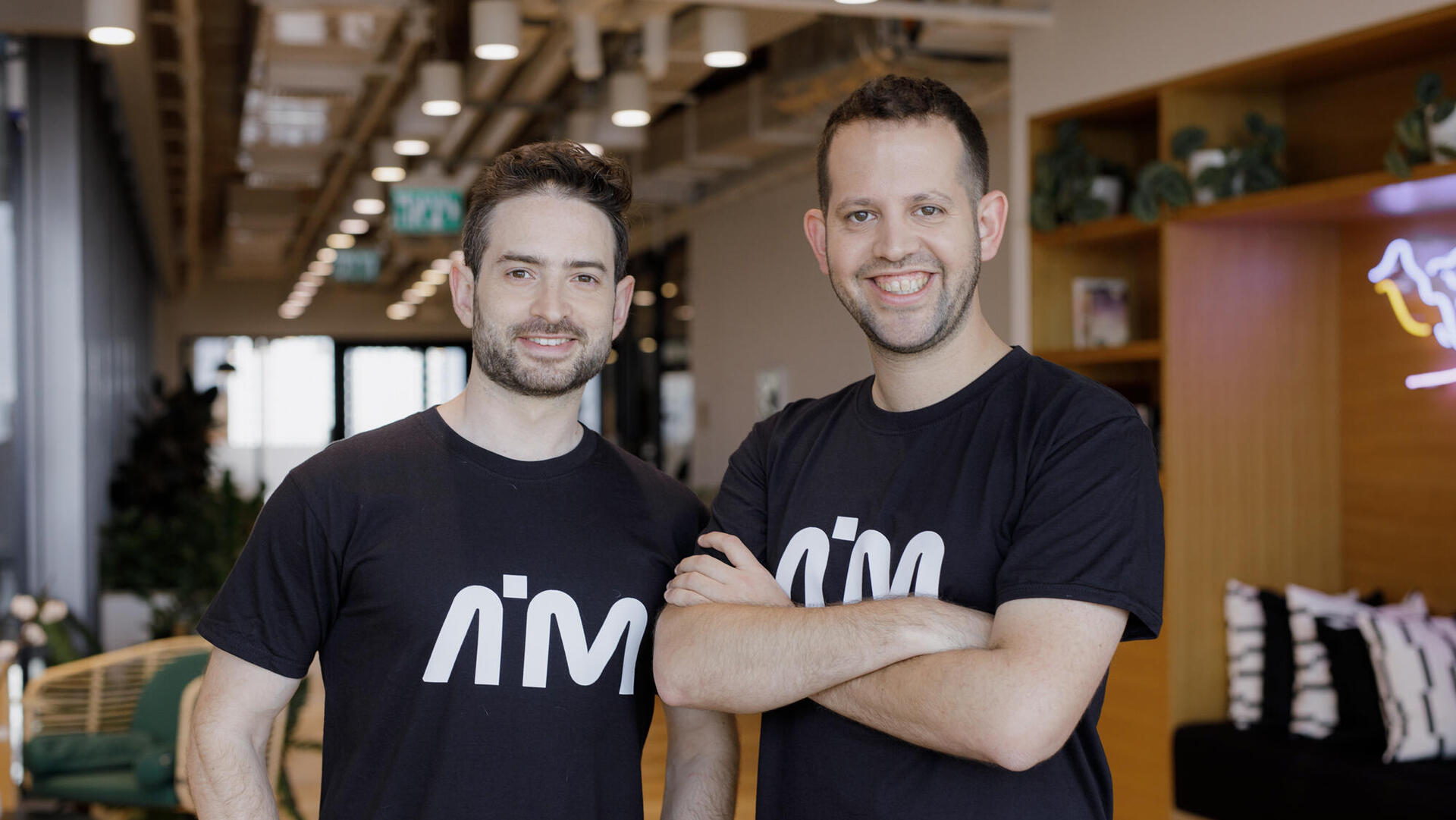 מייסדי  Aim Security מימין מתן גץ (מנכ"ל) ואדיר גרוס (סמנכ"ל טכנולוגיות).