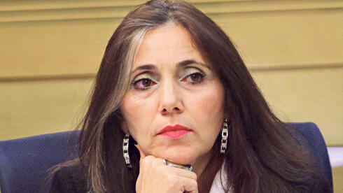 קרעי ממשיך בהשתלטות על התקשורת: יוליה שמאלוב-ברקוביץ' תמונה ליו"רית מועצת הכבלים והלוויין