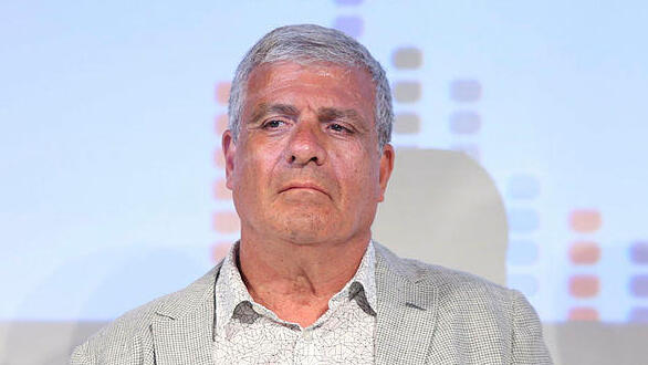 אבי לוי בעל השליטה בלהב אל.אר