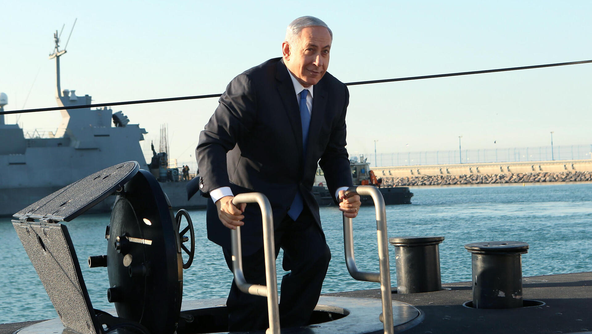 בנימין נתניהו מבקר ב צוללת של חיל הים