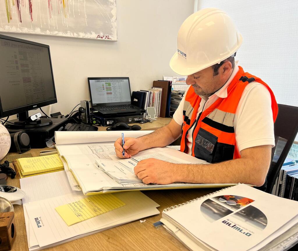 ליאור אוחנה מנהל תחום שליטה ובקרה ואיכות בחברת פורן שרים