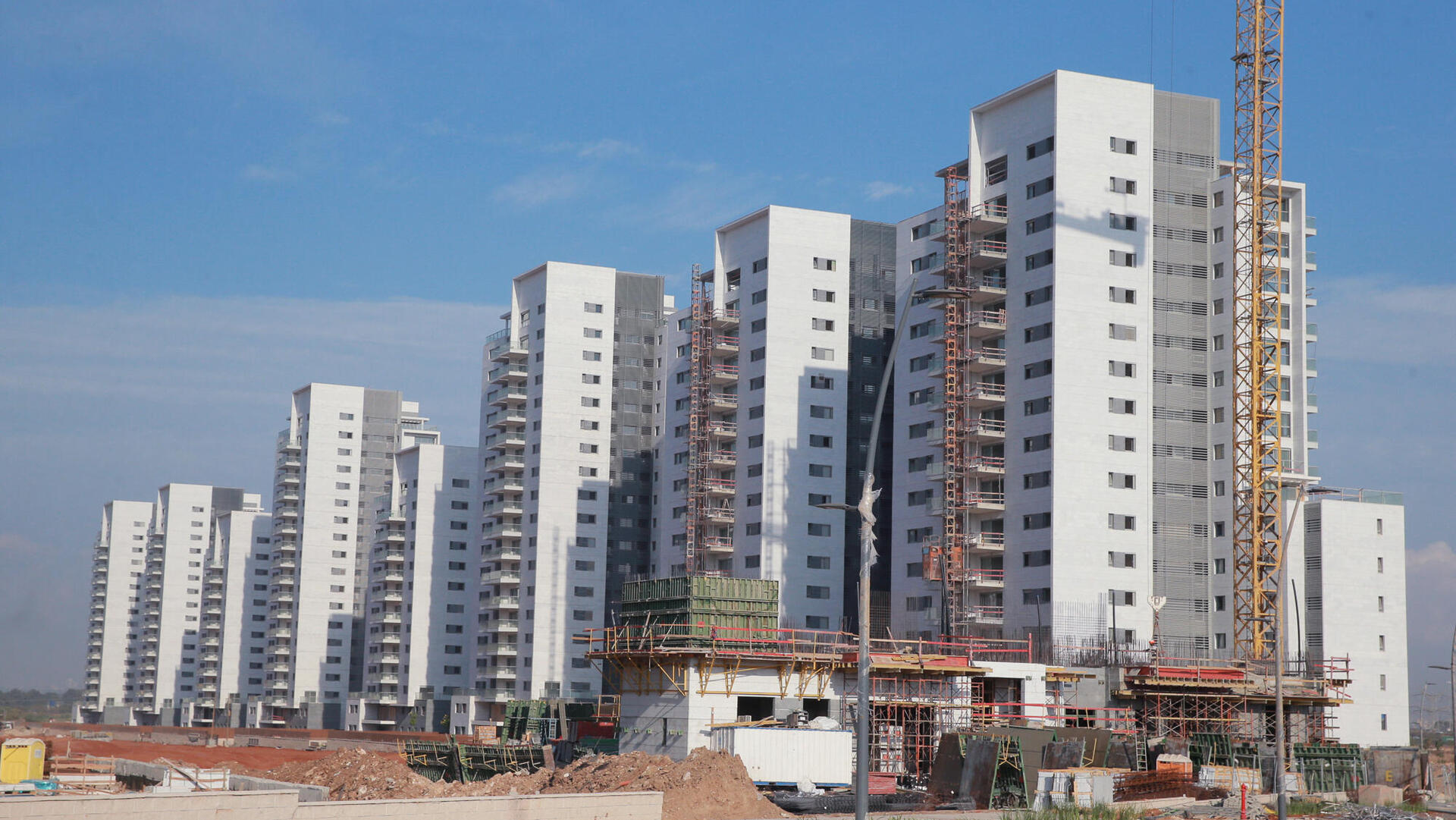 פרויקט הקמת שכונת מגורים חדשה ב ראש העין של חברת ה בנייה נצבא 