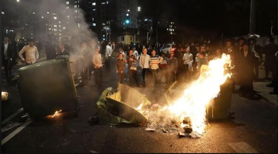 יידוי אבנים והצתת פחים: אובדן שליטה במחאת החרדים הקיצונים נגד הגיוס בירושלים