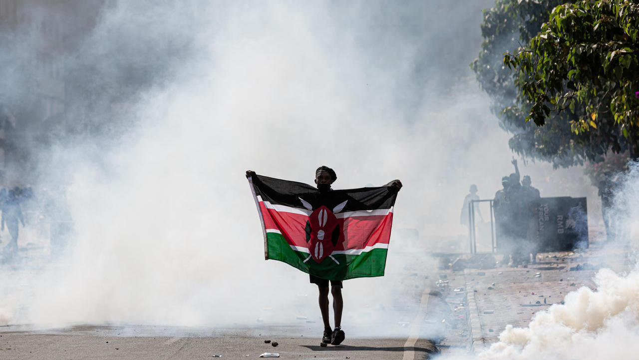 מחאה קניה