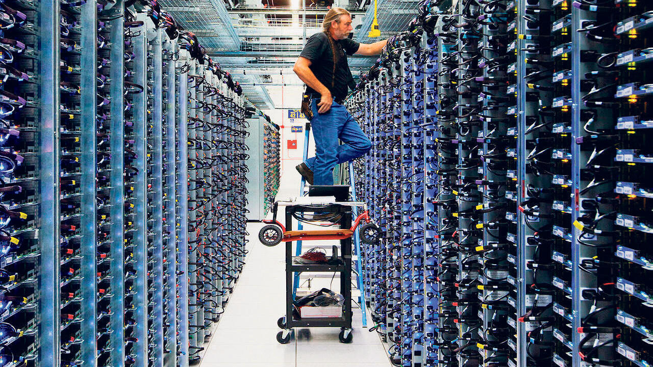 חוות שרתים של גוגל באורגון ארה"ב