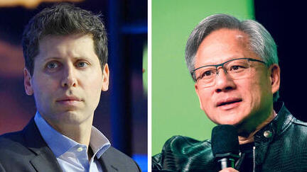 מנכ"ל אנבידיה ג'נסן הואנג ומייסד ומנכ"ל OpenAI סם אלטמן (Photos: Bloomberg, Andrew Caballero-Reynolds/AFP) מימין מנכ"ל אנבידיה ג'נסן הואנג ומנכ"ל OpenAI סם אלטמן