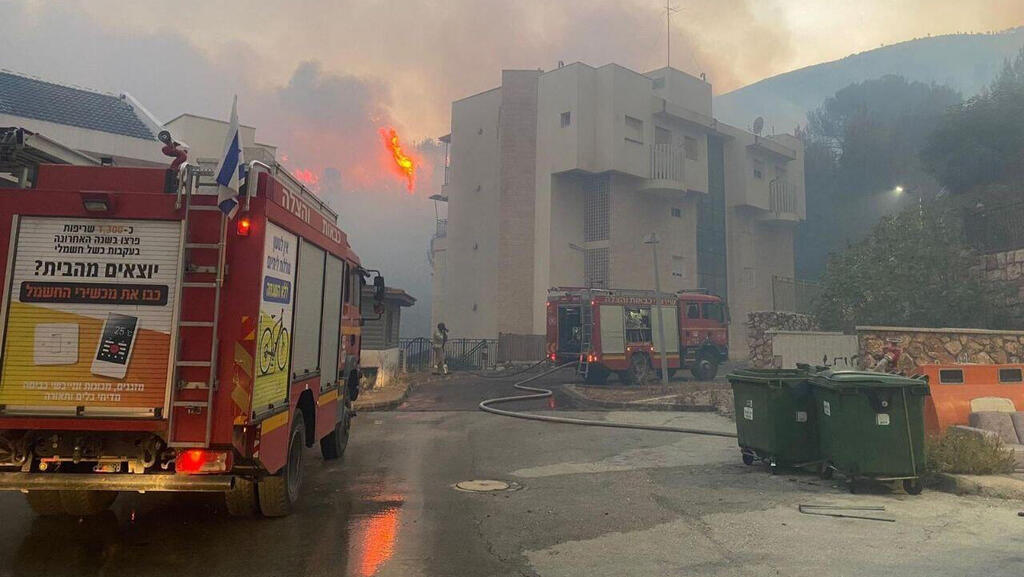 קריית קרית שמונה שריפה שריפות אש להבה להבות עשן מלחמה חיזבאללה