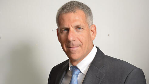ירון ארזי, סמנכ"ל הכספים של אפריקה ישראל מלונות לשעבר, מונה למנכ"ל רשת בראון