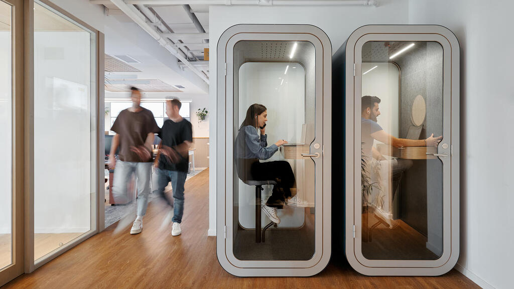 Monday.com offices (Dor Kedmi) משרדי מאנדיי