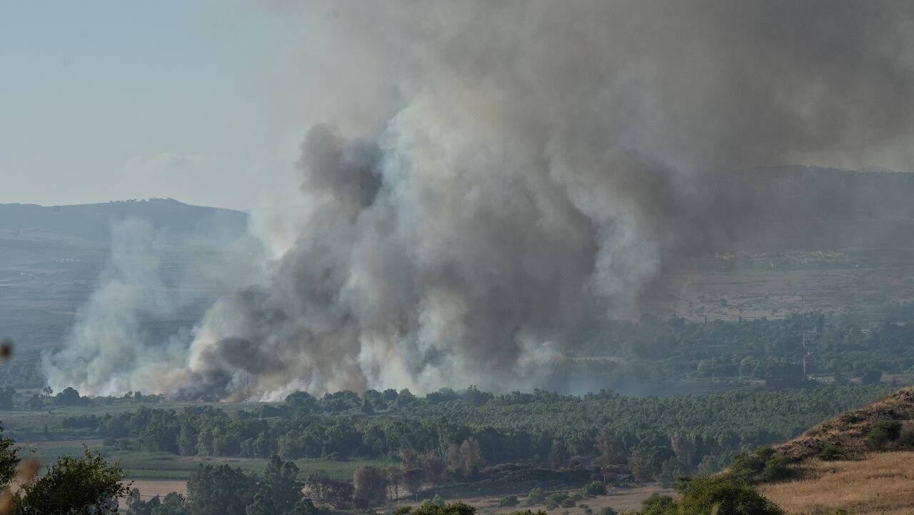 שריפה אש חורשת טל ליד הגושרים ירי חיזבאללה טיל טילים מלחמה חרבות ברזל