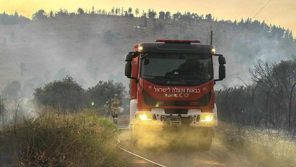 מטח כבד לגליל ולגולן, שריפות פרצו באזור קריית שמונה