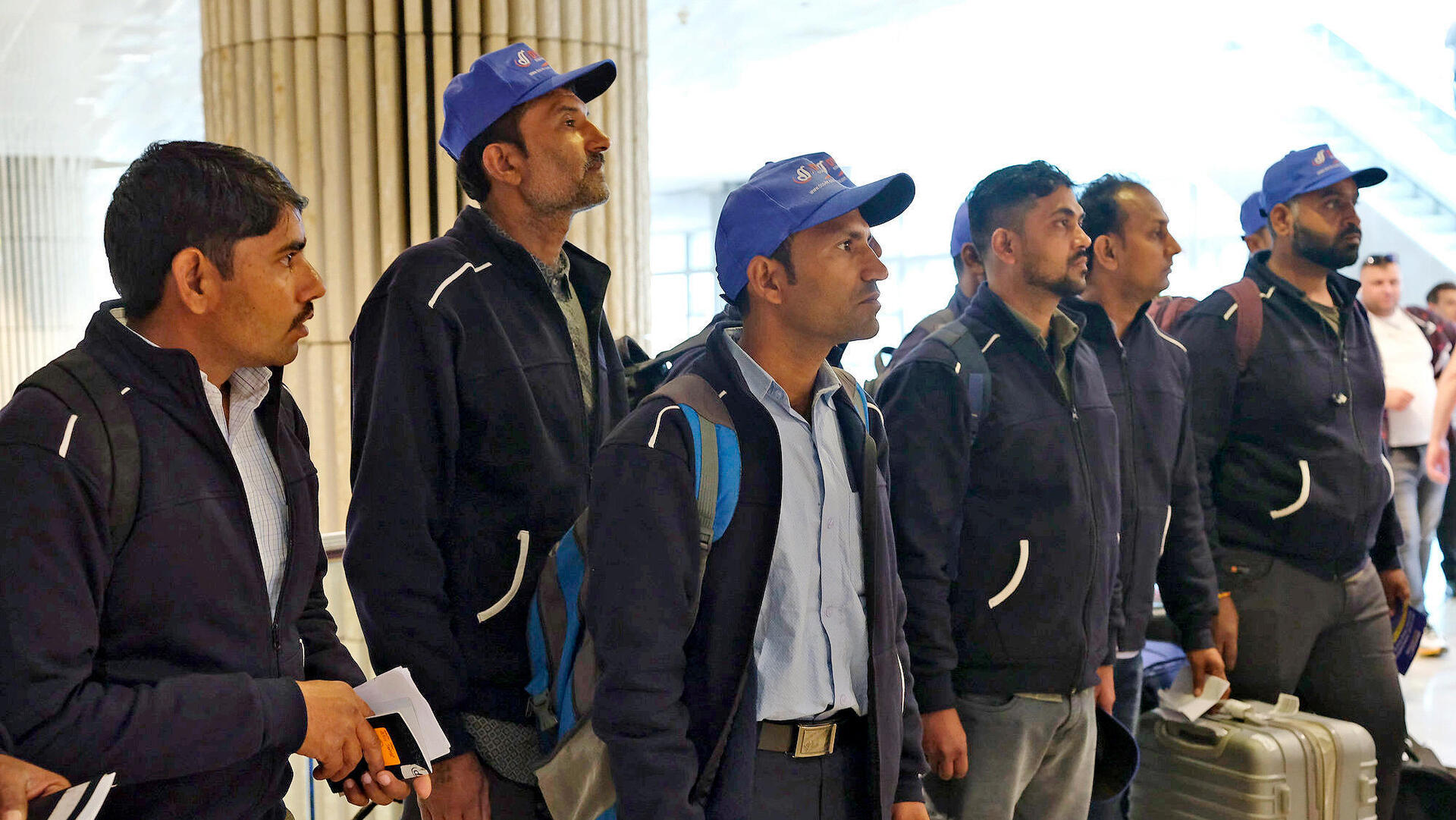 עובדים זרים מהודו מגיעים לנתב"ג בפברואר 2024