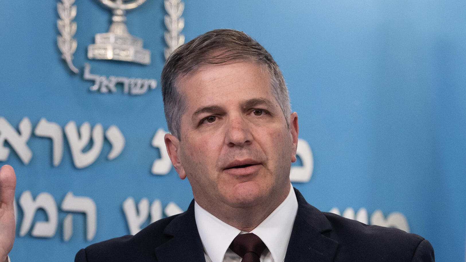 יואב קיש שר החינוך במסיבת עיתונאים