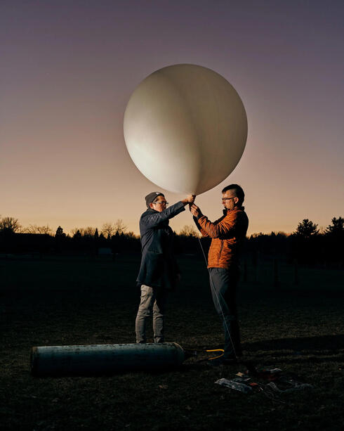 Make Sunset's balloons. 