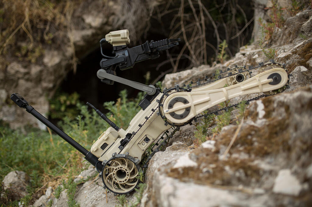     ר robot ech dari robot mtgr tactic earth mtgr של roboteam דיפנס שמשמש ת צ ر.
