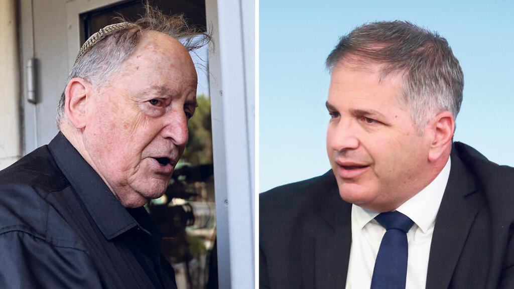 שר החינוך יואב קיש (מימין) ויו"ר ארגון המורים העל יסודיים רן ארז (צילומים: דנה קופל) שר החינוך יואב קיש ו יו"ר ארגון המורים העל יסודיים רן ארז