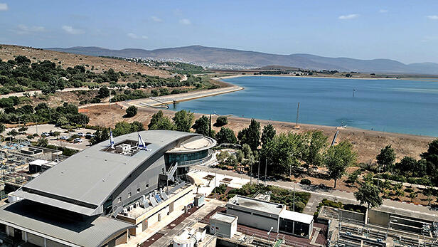 לשבור בשעת חירום - מקורות וידאו